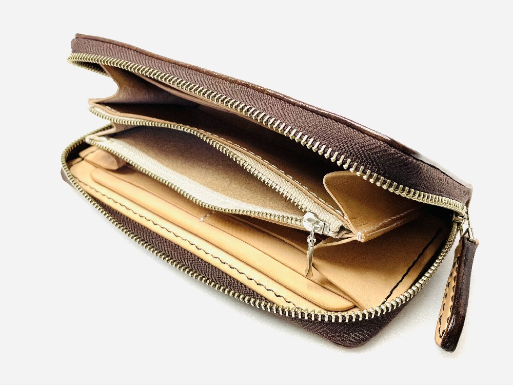 ラウンドジップLB-01