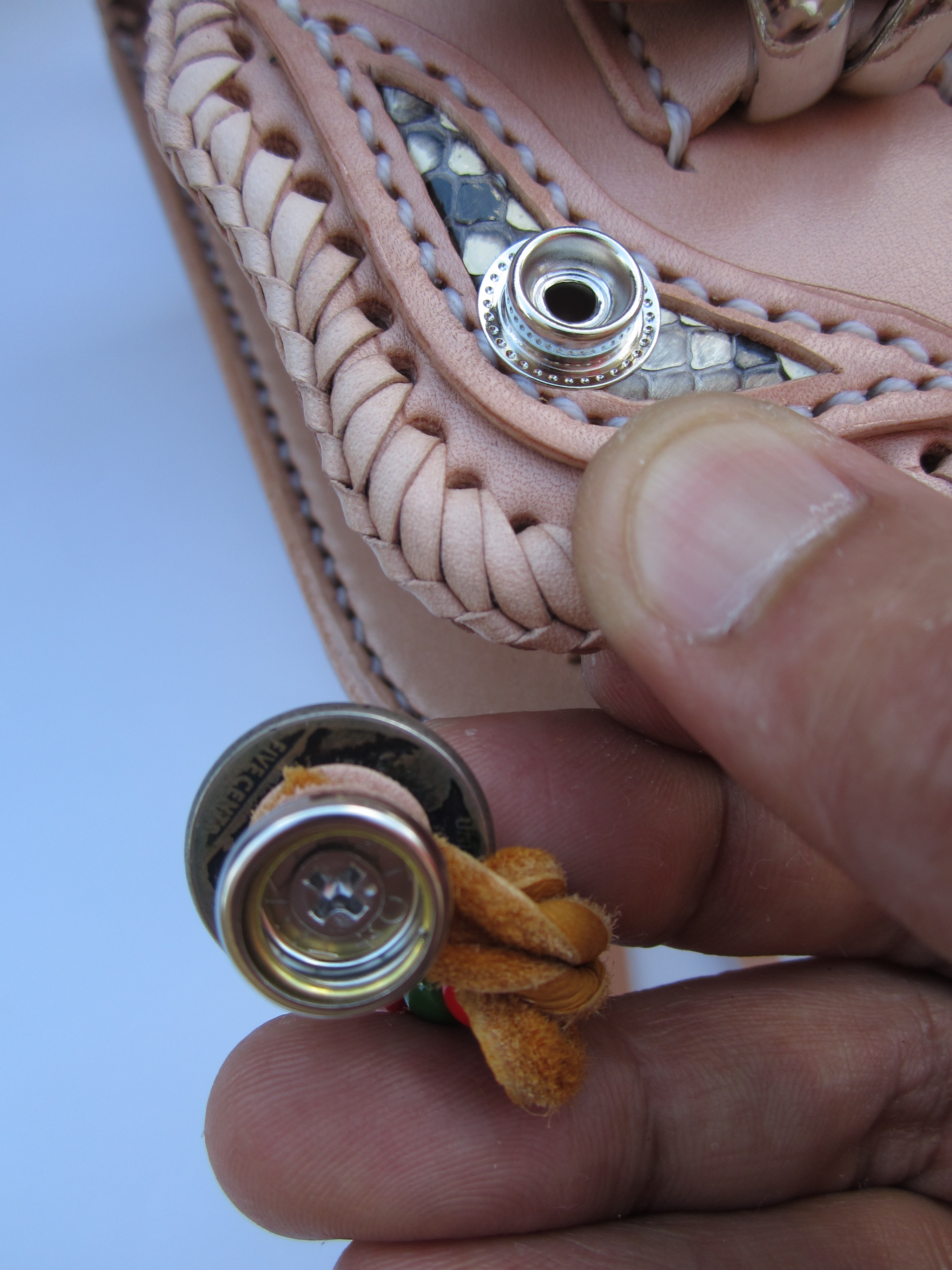 CRUSINオリジナルメディスンバック２００５